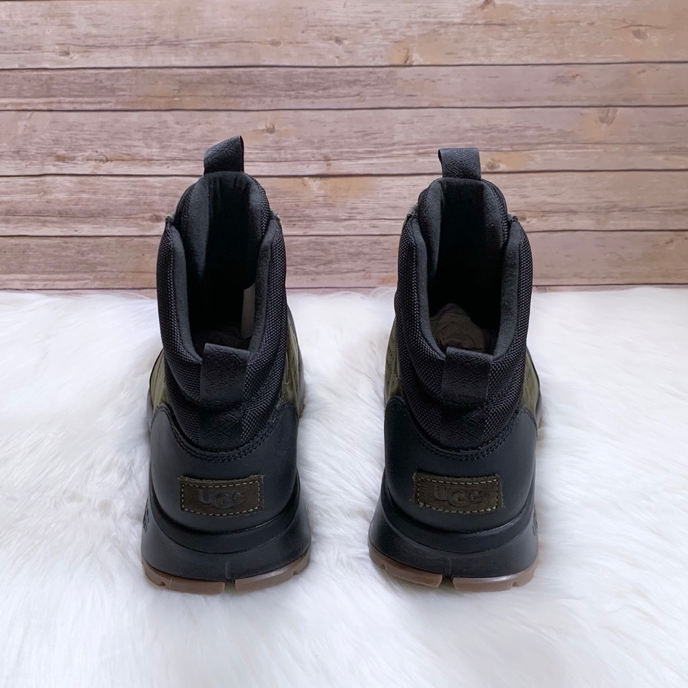 UGG Men’s Emmett Boot Mid Moss Green - Picture 5 of 9